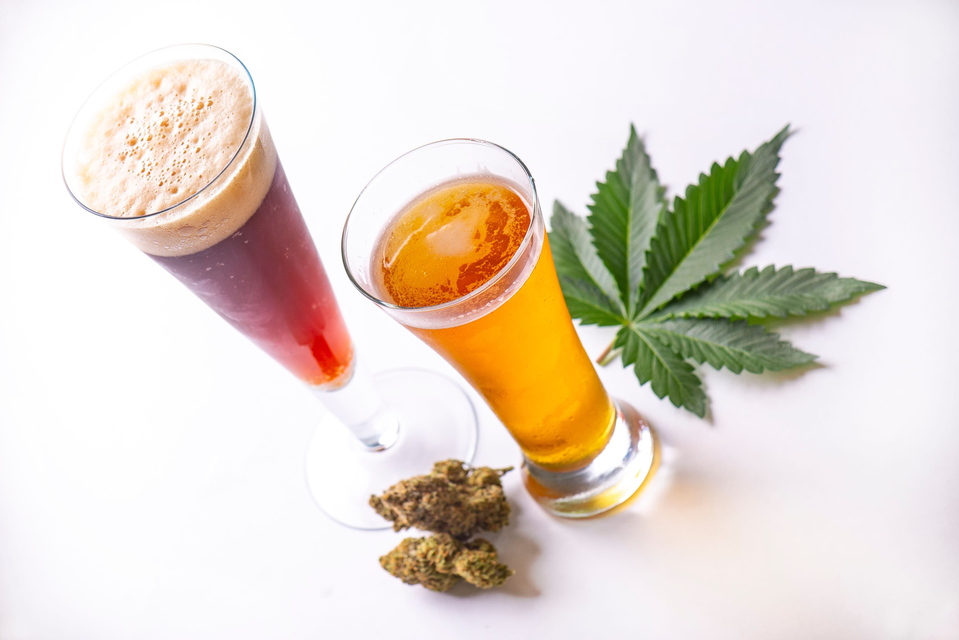 Study Reveals Cannabis Smoking May Curb Alcohol Consumption