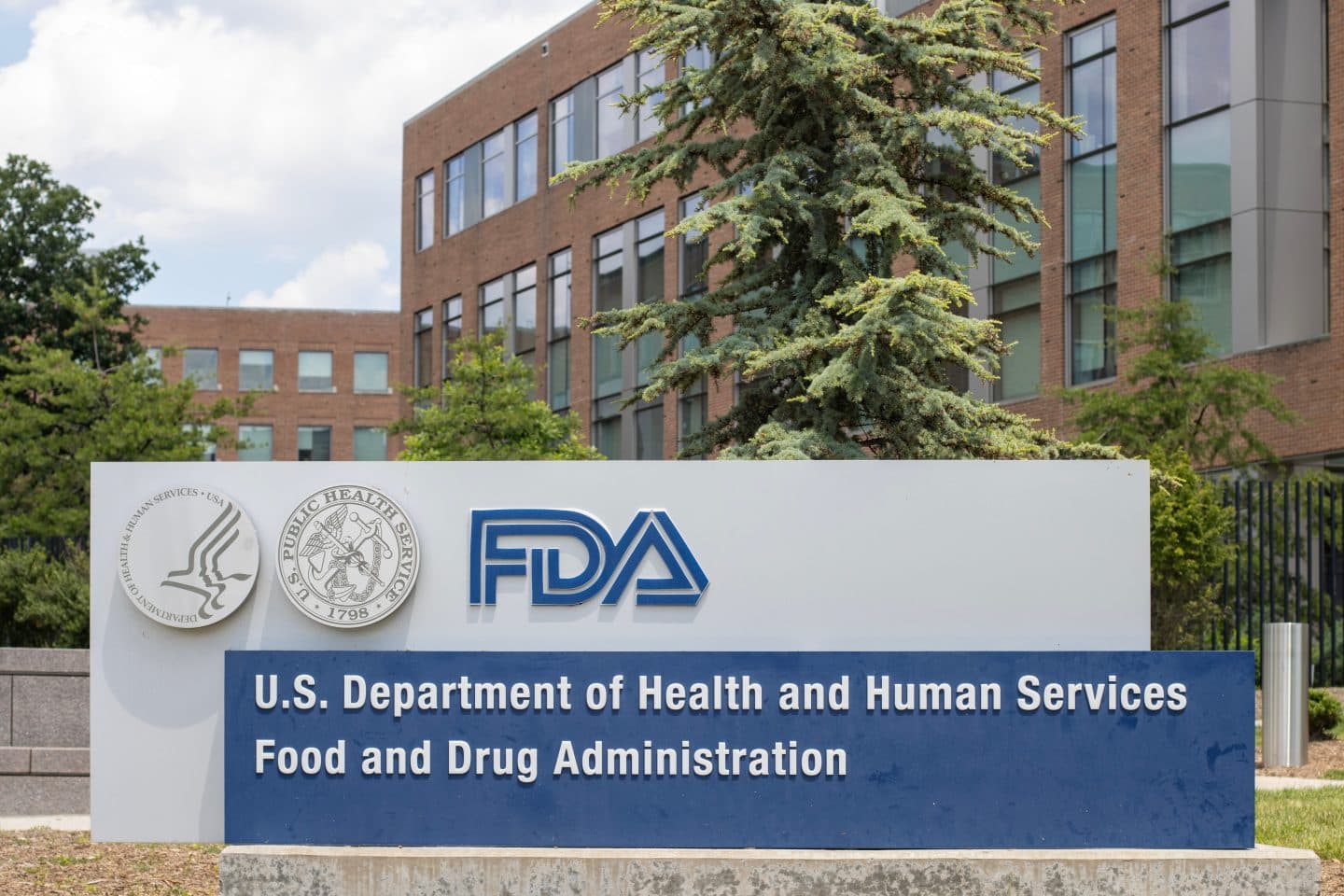 FDA Submits CBD Enforcement Policy for White House Review, Signaling End to Regulatory Limbo