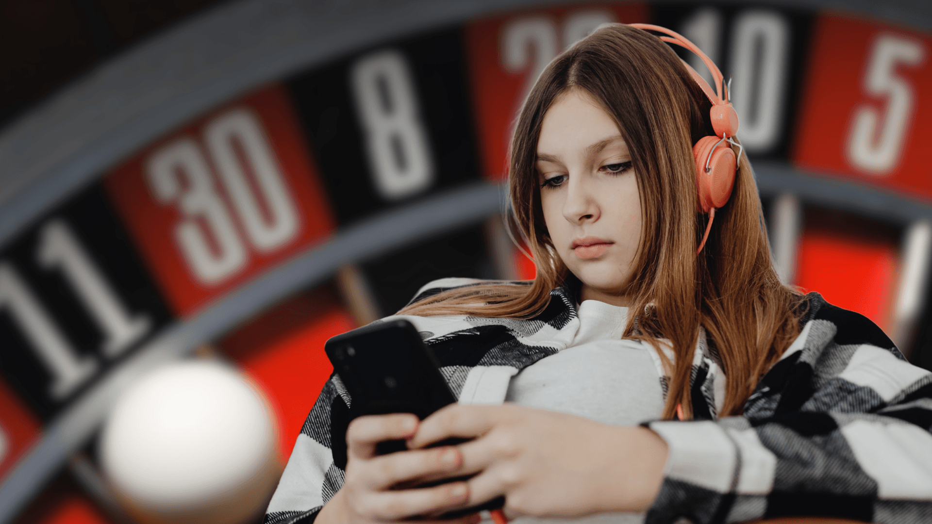 Spanish Teens Shift from Substance Use to Digital Risks, Report Reveals