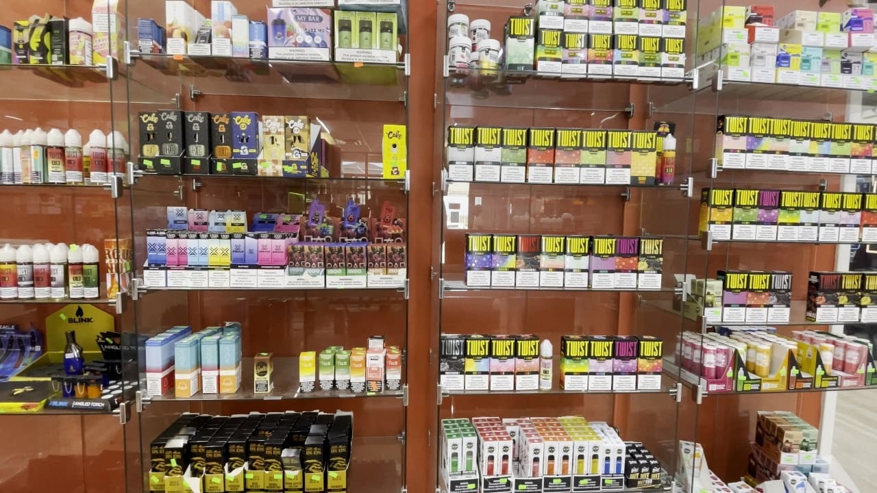 States Shift Strategies as Federal Ban on Hemp THC Looms