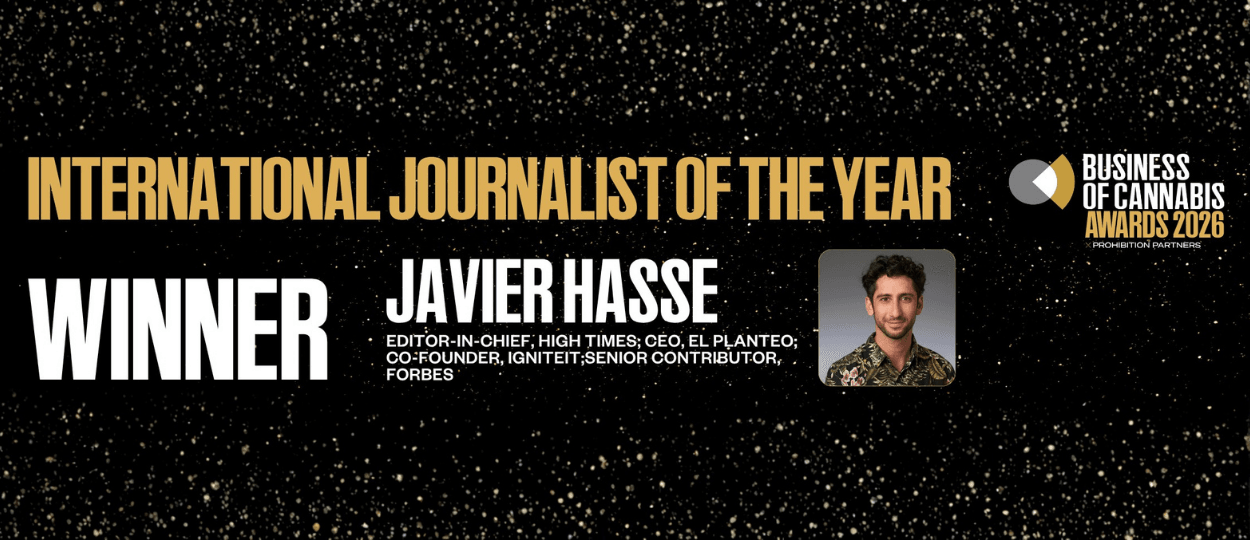 Javier Hasse vince il premio Giornalista Internazionale dell'Anno ai London Cannabis Awards
