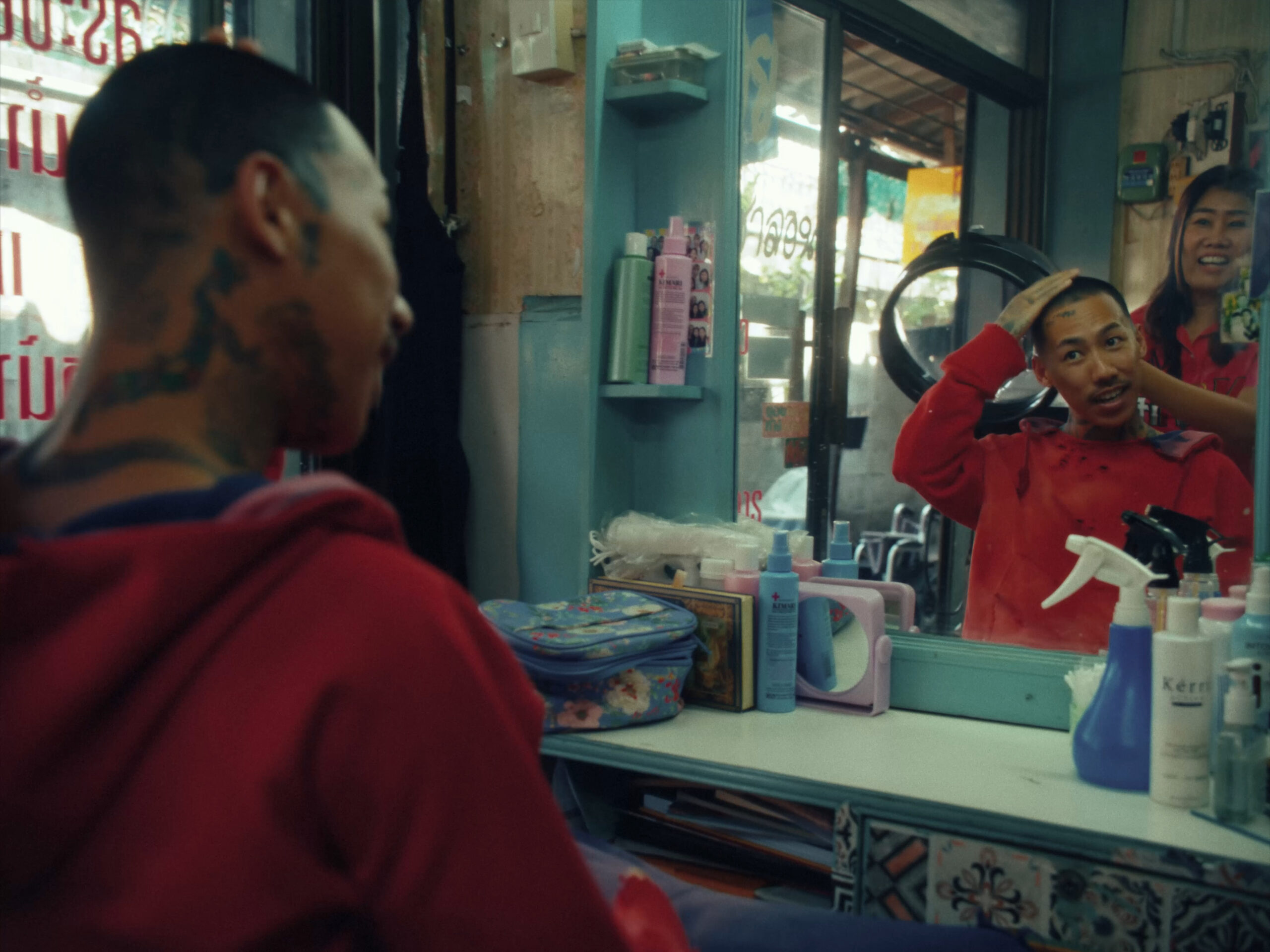 TAT e Warner Music Japan celebrano lo spirito 'Mai Pen Rai' della Thailandia nel video Mahiiya di Yuki Chiba